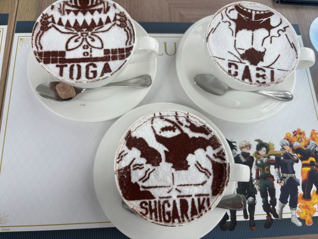 エスタシオン カフェのヒロアカコラボカフェオレ